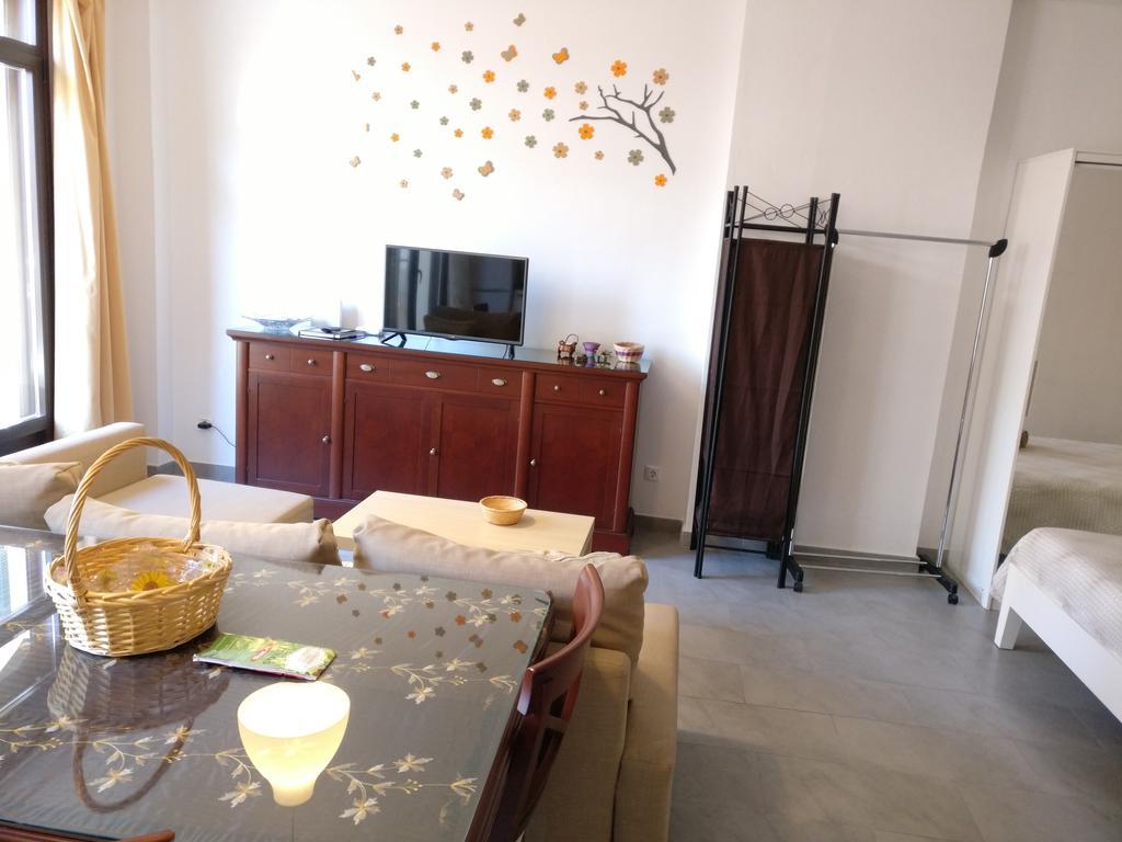 Angosta Del Carmen Apartment Малага Екстериор снимка