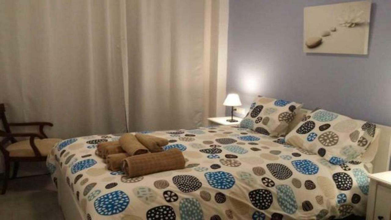 Angosta Del Carmen Apartment Малага Екстериор снимка