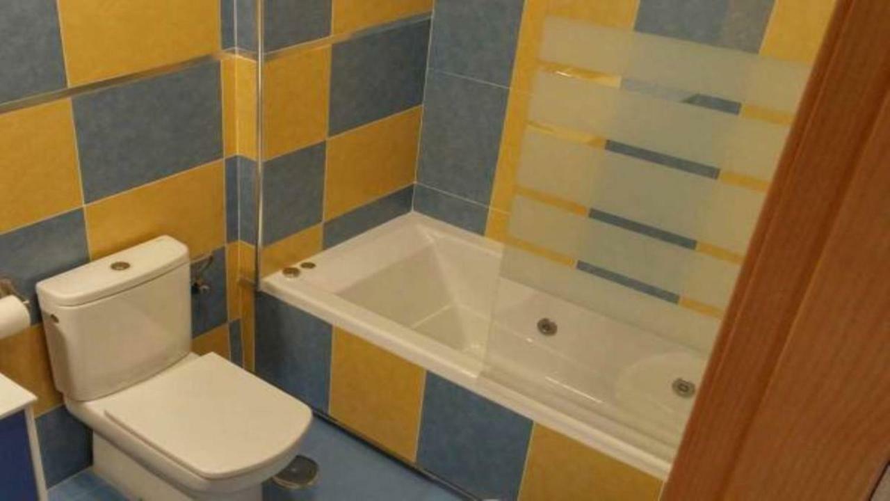 Angosta Del Carmen Apartment Малага Екстериор снимка